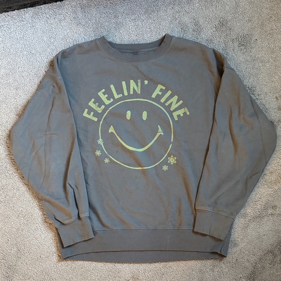 American Eagle Outfitters Tops - American Eagle Outfitters Gray Crewneck Sweater